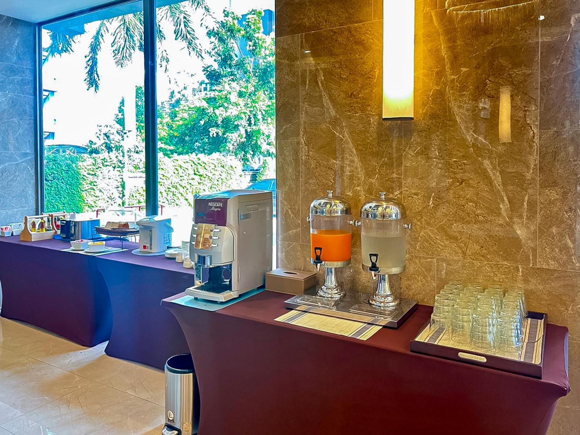 The Proud Exclusive Hotel-sha 3* Nakhon Pathom